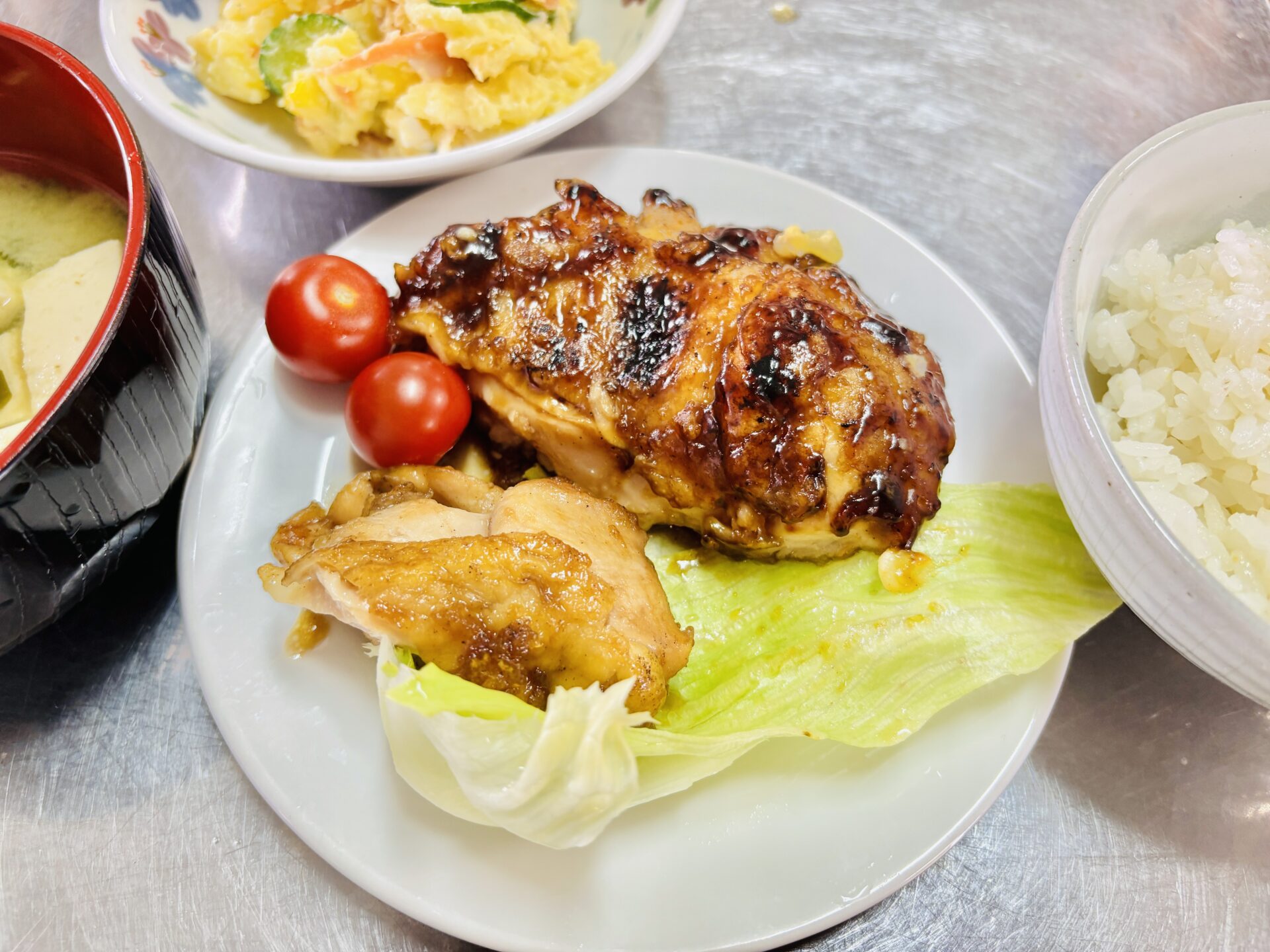 高１家庭科調理実習「鶏もも肉の照り焼き他」